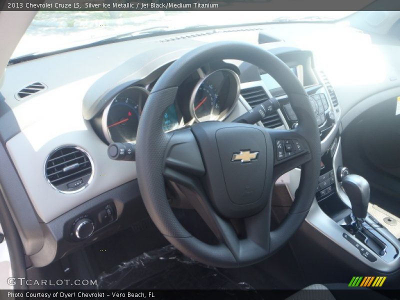 Silver Ice Metallic / Jet Black/Medium Titanium 2013 Chevrolet Cruze LS