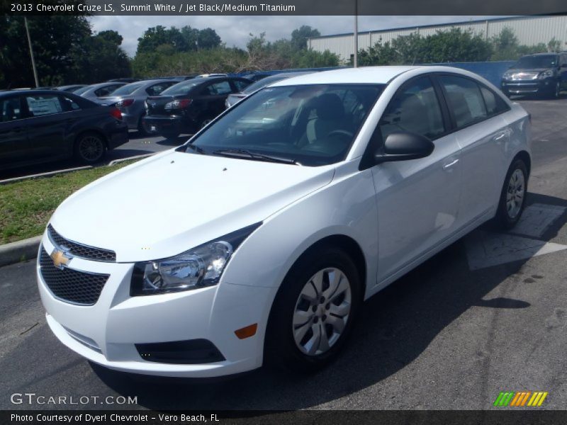 Summit White / Jet Black/Medium Titanium 2013 Chevrolet Cruze LS