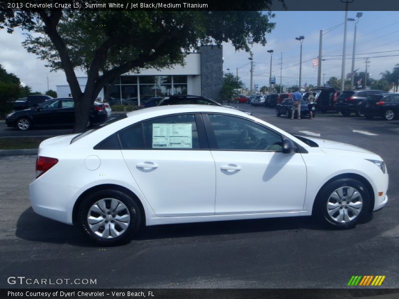 Summit White / Jet Black/Medium Titanium 2013 Chevrolet Cruze LS