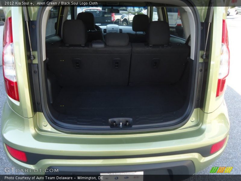 Alien Green / Black Soul Logo Cloth 2012 Kia Soul +