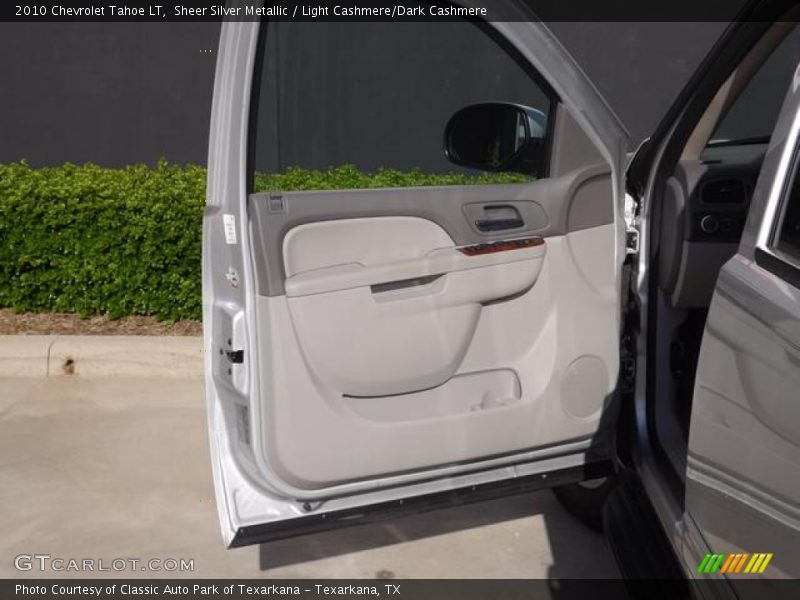 Sheer Silver Metallic / Light Cashmere/Dark Cashmere 2010 Chevrolet Tahoe LT