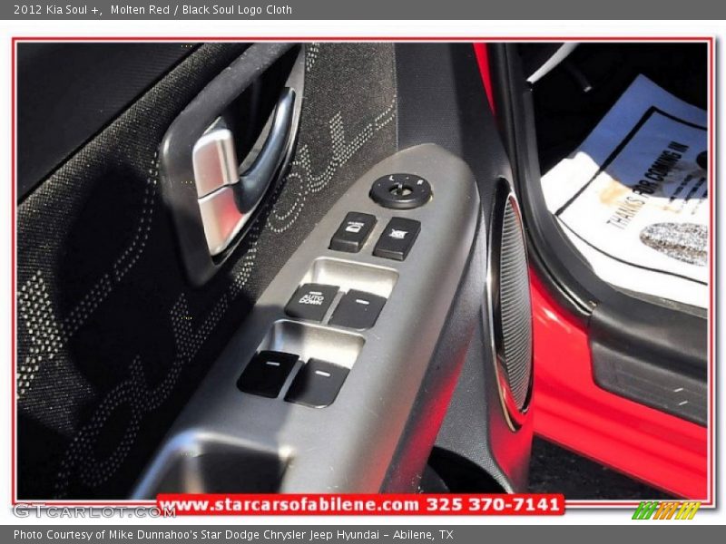 Molten Red / Black Soul Logo Cloth 2012 Kia Soul +