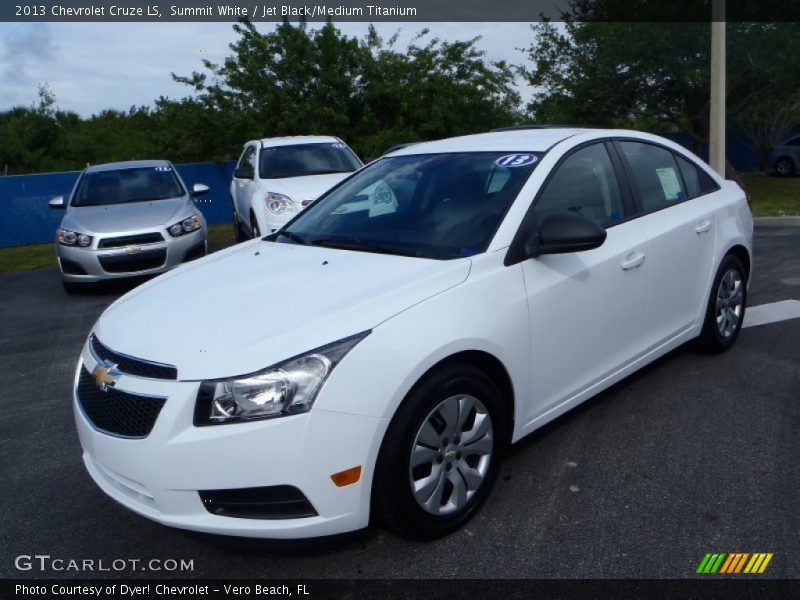 Summit White / Jet Black/Medium Titanium 2013 Chevrolet Cruze LS