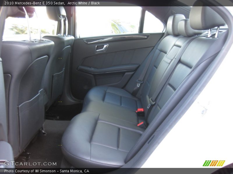 Arctic White / Black 2010 Mercedes-Benz E 350 Sedan