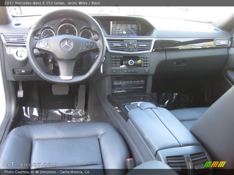 Arctic White / Black 2010 Mercedes-Benz E 350 Sedan