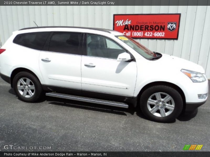 Summit White / Dark Gray/Light Gray 2010 Chevrolet Traverse LT AWD
