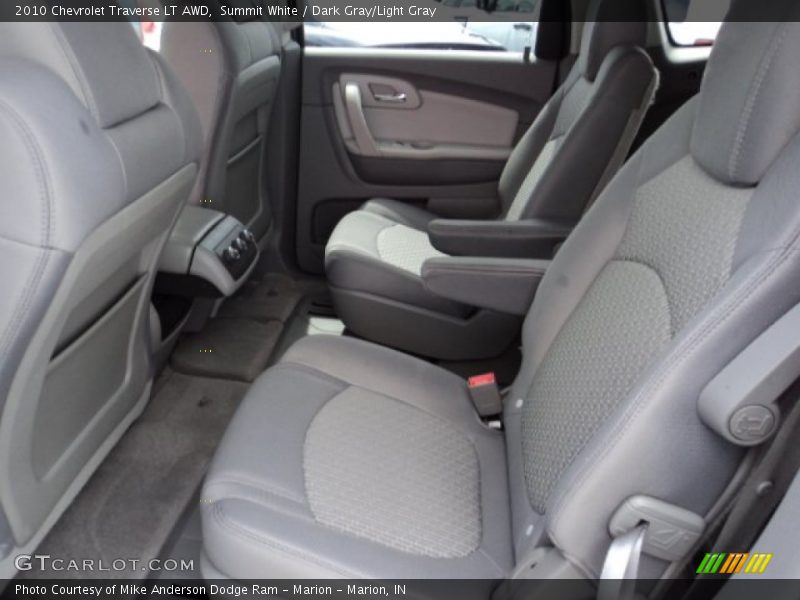 Summit White / Dark Gray/Light Gray 2010 Chevrolet Traverse LT AWD
