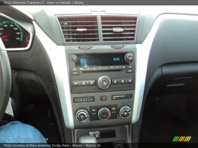Silver Ice Metallic / Ebony 2012 Chevrolet Traverse LT