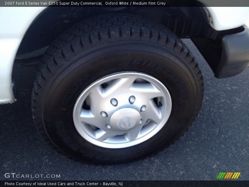 Oxford White / Medium Flint Grey 2007 Ford E Series Van E350 Super Duty Commercial