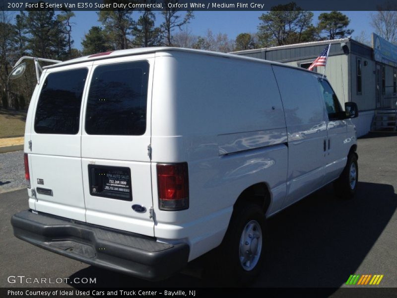Oxford White / Medium Flint Grey 2007 Ford E Series Van E350 Super Duty Commercial