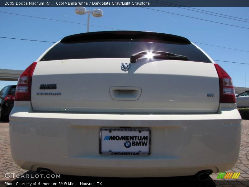Cool Vanilla White / Dark Slate Gray/Light Graystone 2005 Dodge Magnum R/T
