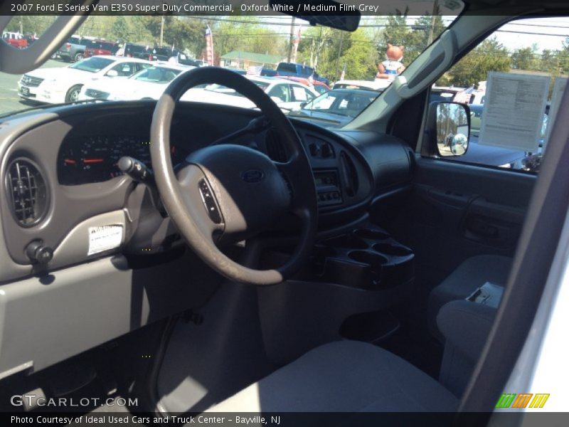 Oxford White / Medium Flint Grey 2007 Ford E Series Van E350 Super Duty Commercial