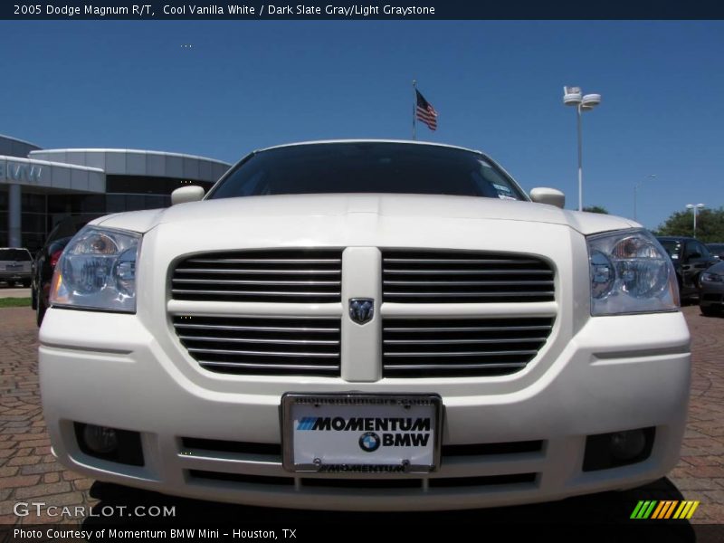 Cool Vanilla White / Dark Slate Gray/Light Graystone 2005 Dodge Magnum R/T