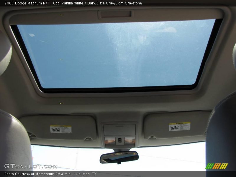Cool Vanilla White / Dark Slate Gray/Light Graystone 2005 Dodge Magnum R/T