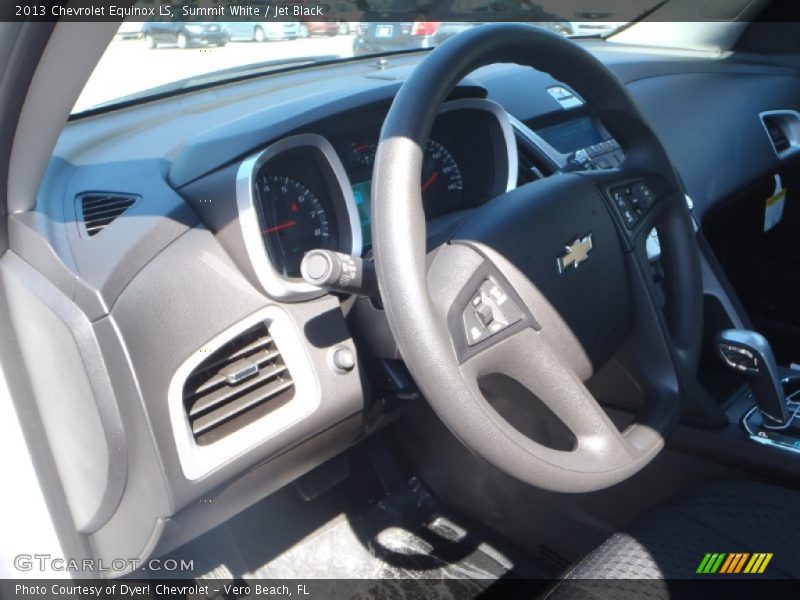 Summit White / Jet Black 2013 Chevrolet Equinox LS