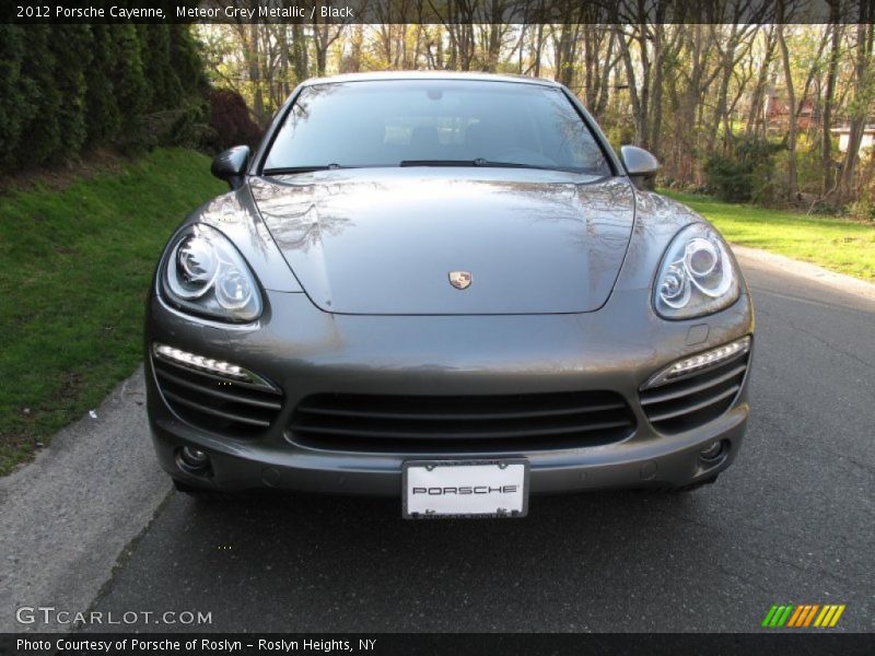 Meteor Grey Metallic / Black 2012 Porsche Cayenne