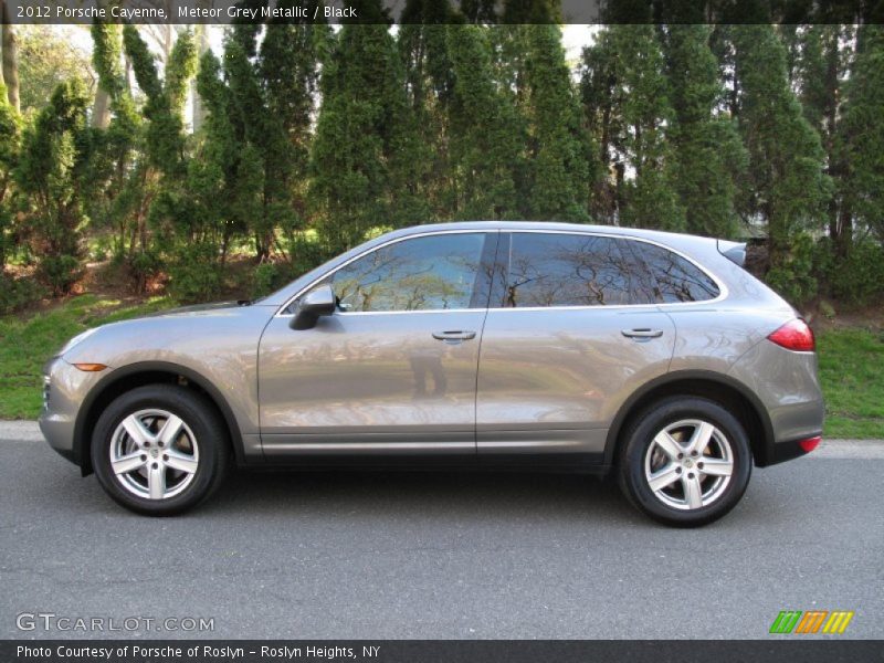 Meteor Grey Metallic / Black 2012 Porsche Cayenne