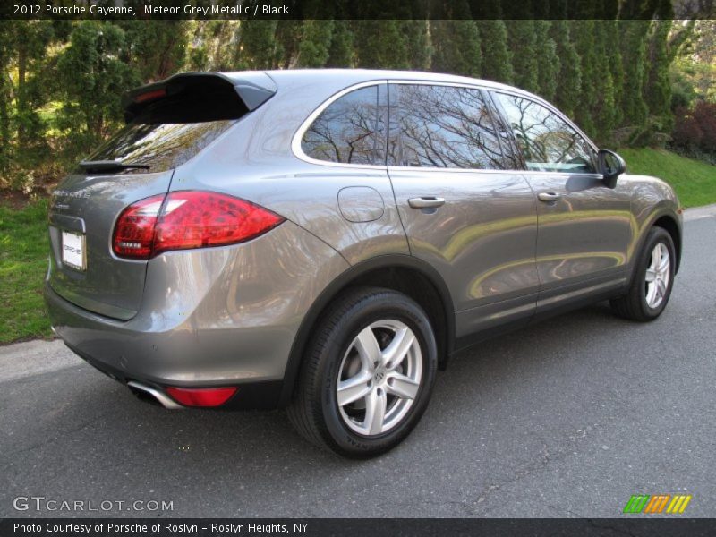 Meteor Grey Metallic / Black 2012 Porsche Cayenne