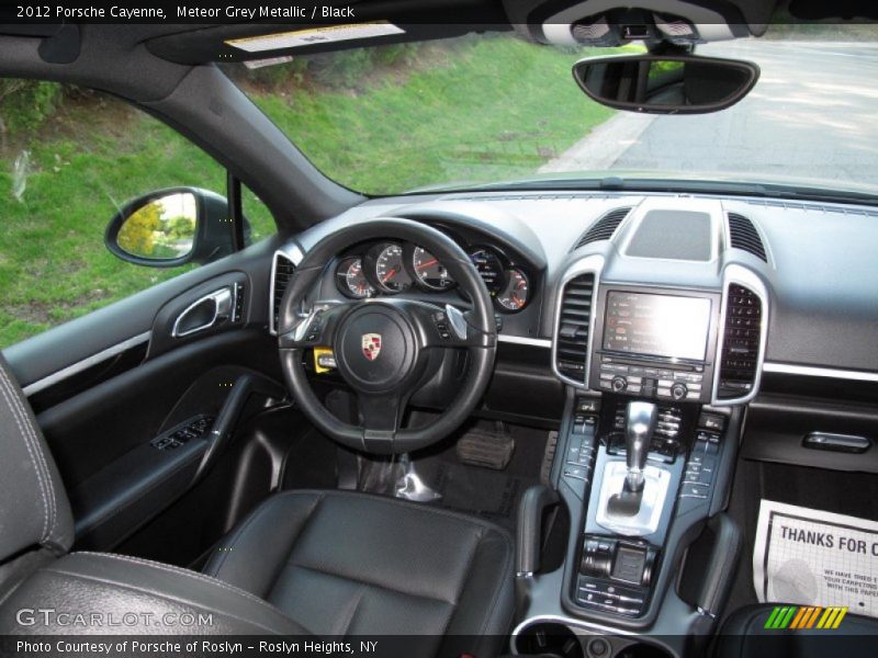 Meteor Grey Metallic / Black 2012 Porsche Cayenne