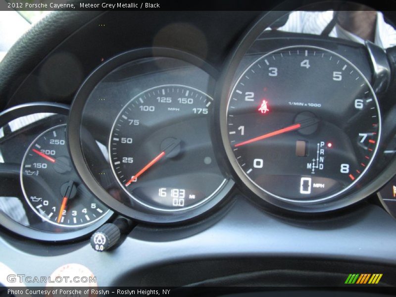 Meteor Grey Metallic / Black 2012 Porsche Cayenne