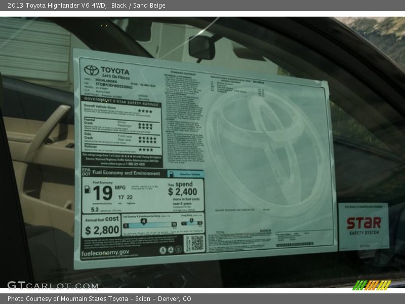 Black / Sand Beige 2013 Toyota Highlander V6 4WD