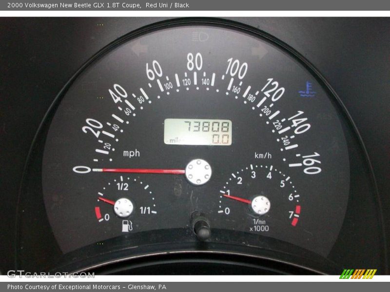 Red Uni / Black 2000 Volkswagen New Beetle GLX 1.8T Coupe