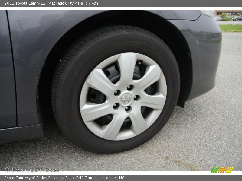Magnetic Gray Metallic / Ash 2011 Toyota Camry LE