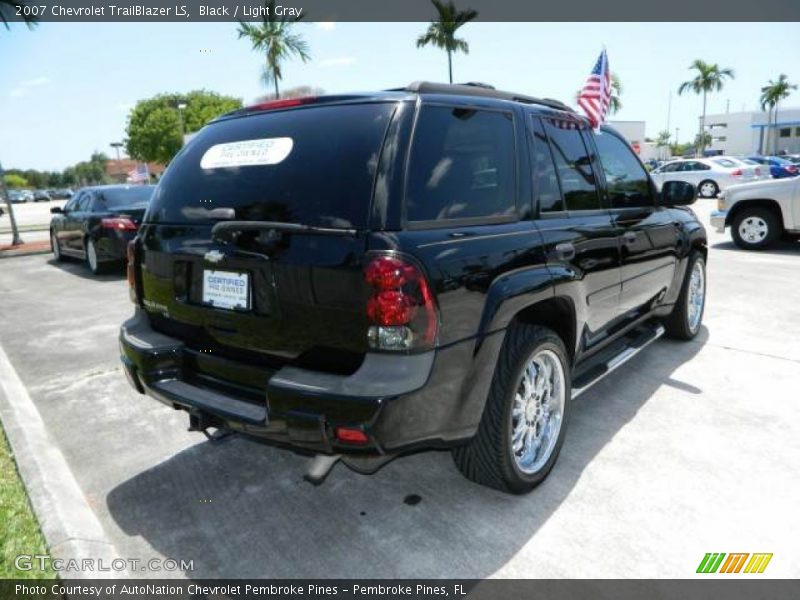 Black / Light Gray 2007 Chevrolet TrailBlazer LS