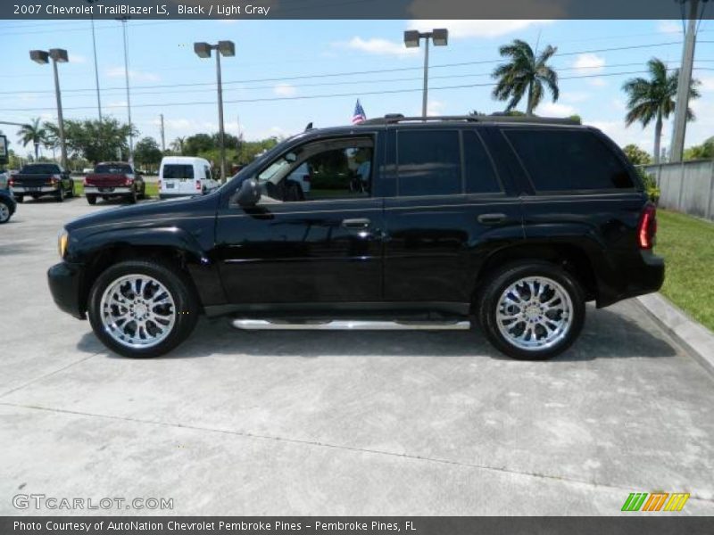 Black / Light Gray 2007 Chevrolet TrailBlazer LS