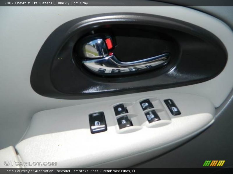 Black / Light Gray 2007 Chevrolet TrailBlazer LS