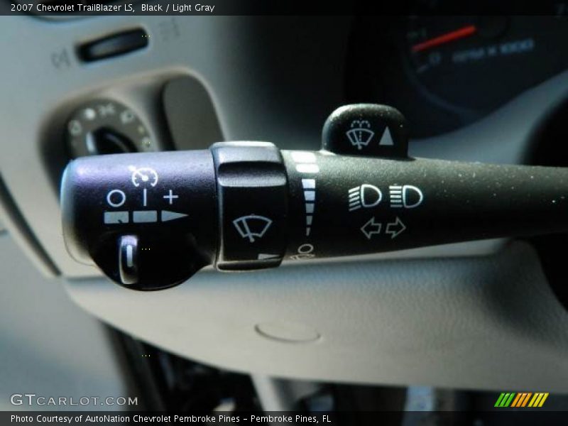 Black / Light Gray 2007 Chevrolet TrailBlazer LS