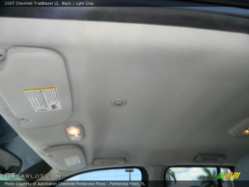 Black / Light Gray 2007 Chevrolet TrailBlazer LS
