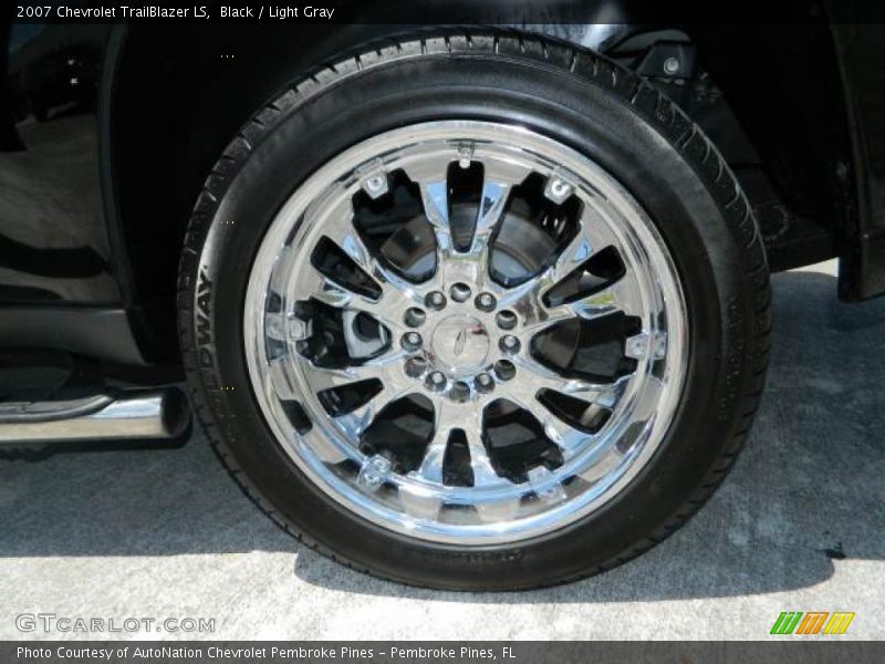 Black / Light Gray 2007 Chevrolet TrailBlazer LS