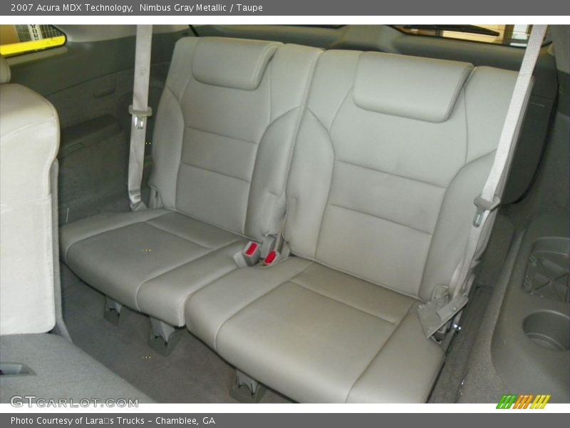 Rear Seat of 2007 MDX Technology
