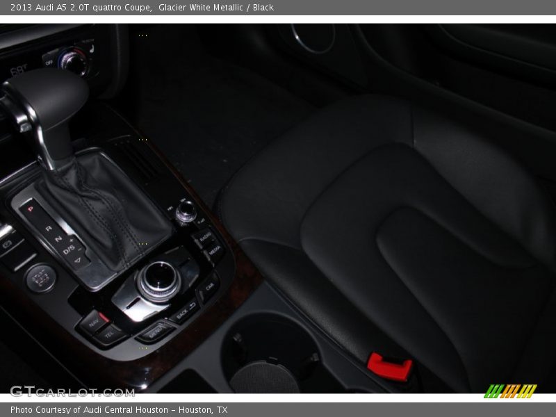 Glacier White Metallic / Black 2013 Audi A5 2.0T quattro Coupe