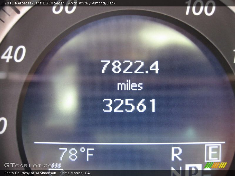 Arctic White / Almond/Black 2011 Mercedes-Benz E 350 Sedan