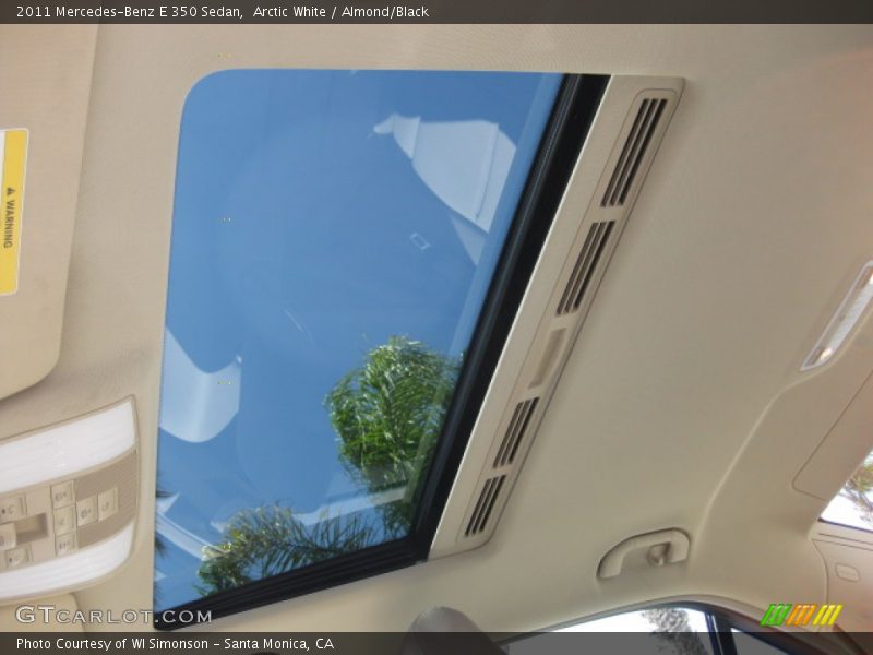 Arctic White / Almond/Black 2011 Mercedes-Benz E 350 Sedan