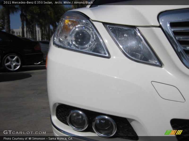 Arctic White / Almond/Black 2011 Mercedes-Benz E 350 Sedan