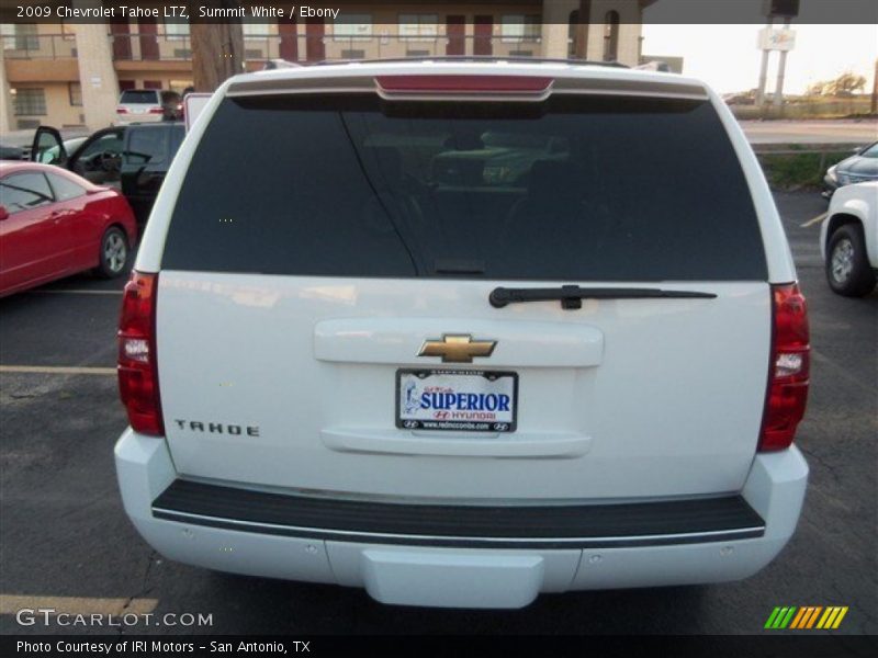 Summit White / Ebony 2009 Chevrolet Tahoe LTZ