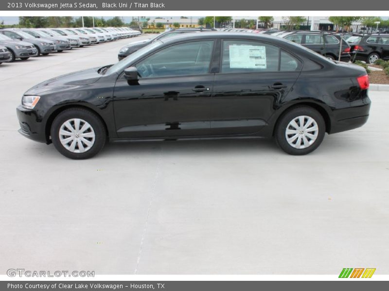Black Uni / Titan Black 2013 Volkswagen Jetta S Sedan