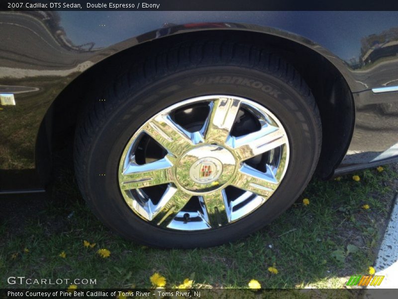  2007 DTS Sedan Wheel