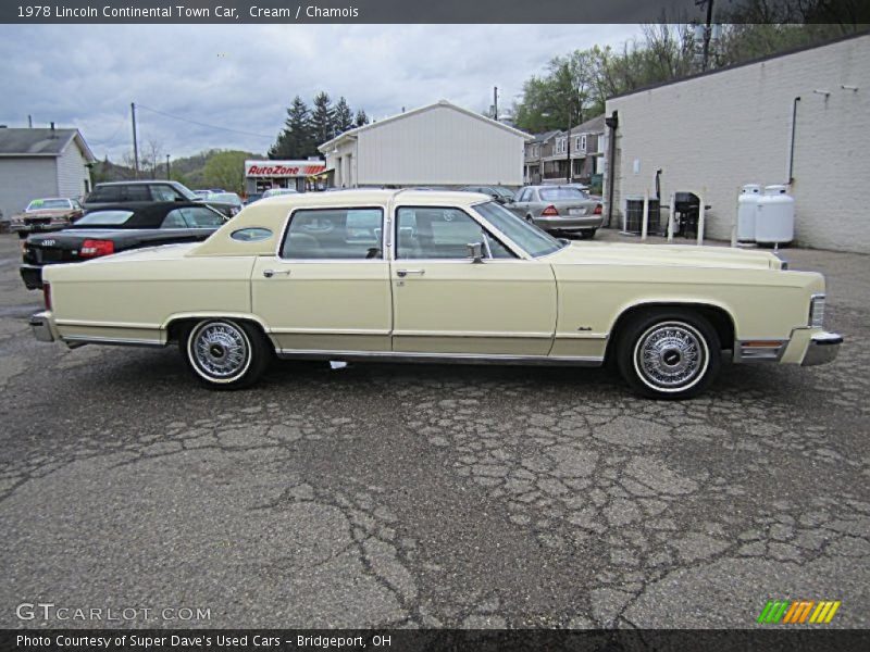  1978 Continental Town Car Cream