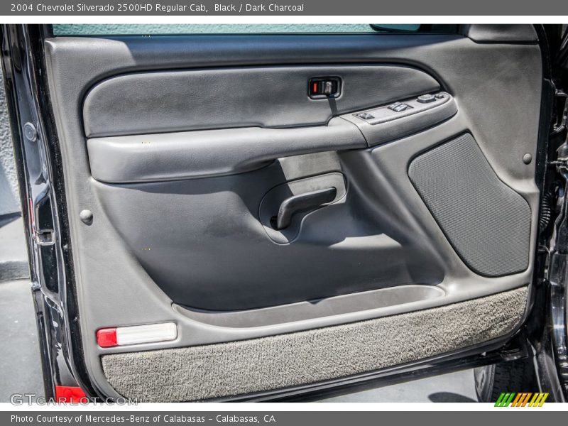 Door Panel of 2004 Silverado 2500HD Regular Cab