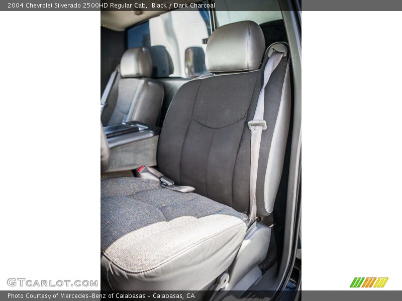 Front Seat of 2004 Silverado 2500HD Regular Cab