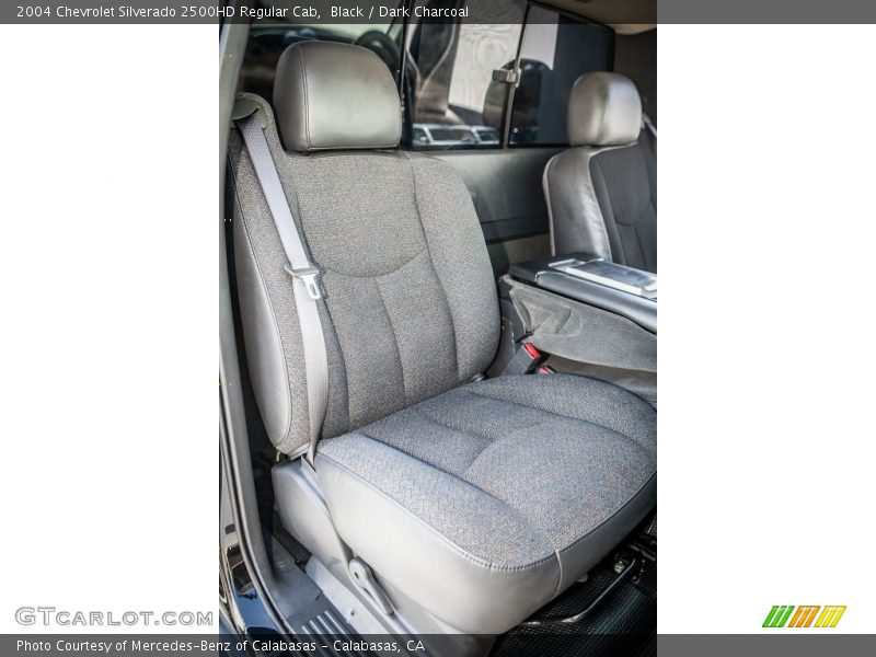 Front Seat of 2004 Silverado 2500HD Regular Cab