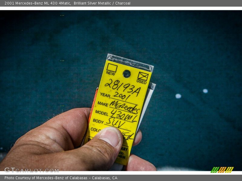 Brilliant Silver Metallic / Charcoal 2001 Mercedes-Benz ML 430 4Matic