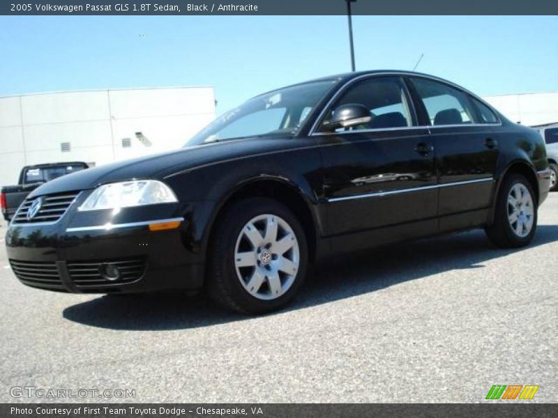 Black / Anthracite 2005 Volkswagen Passat GLS 1.8T Sedan