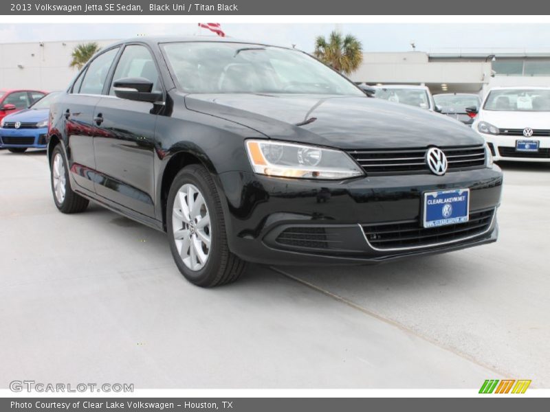 Black Uni / Titan Black 2013 Volkswagen Jetta SE Sedan