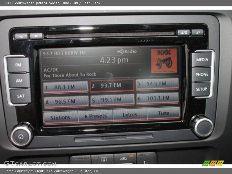 Black Uni / Titan Black 2013 Volkswagen Jetta SE Sedan