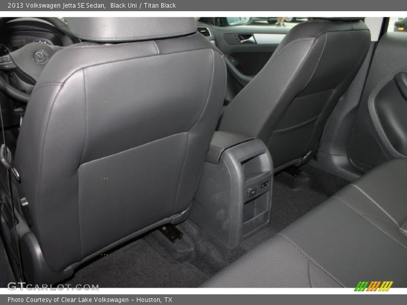 Black Uni / Titan Black 2013 Volkswagen Jetta SE Sedan